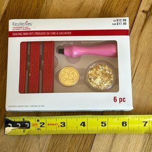 NIP - Recollections - Valentines Day - Heart & Gold Leaf Sealing Wax Kit